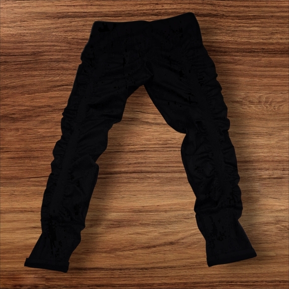 Skinnify Ruched Black High-Waisted Resistance Band Leggings   Women Size Medium - Picture 8 of 16